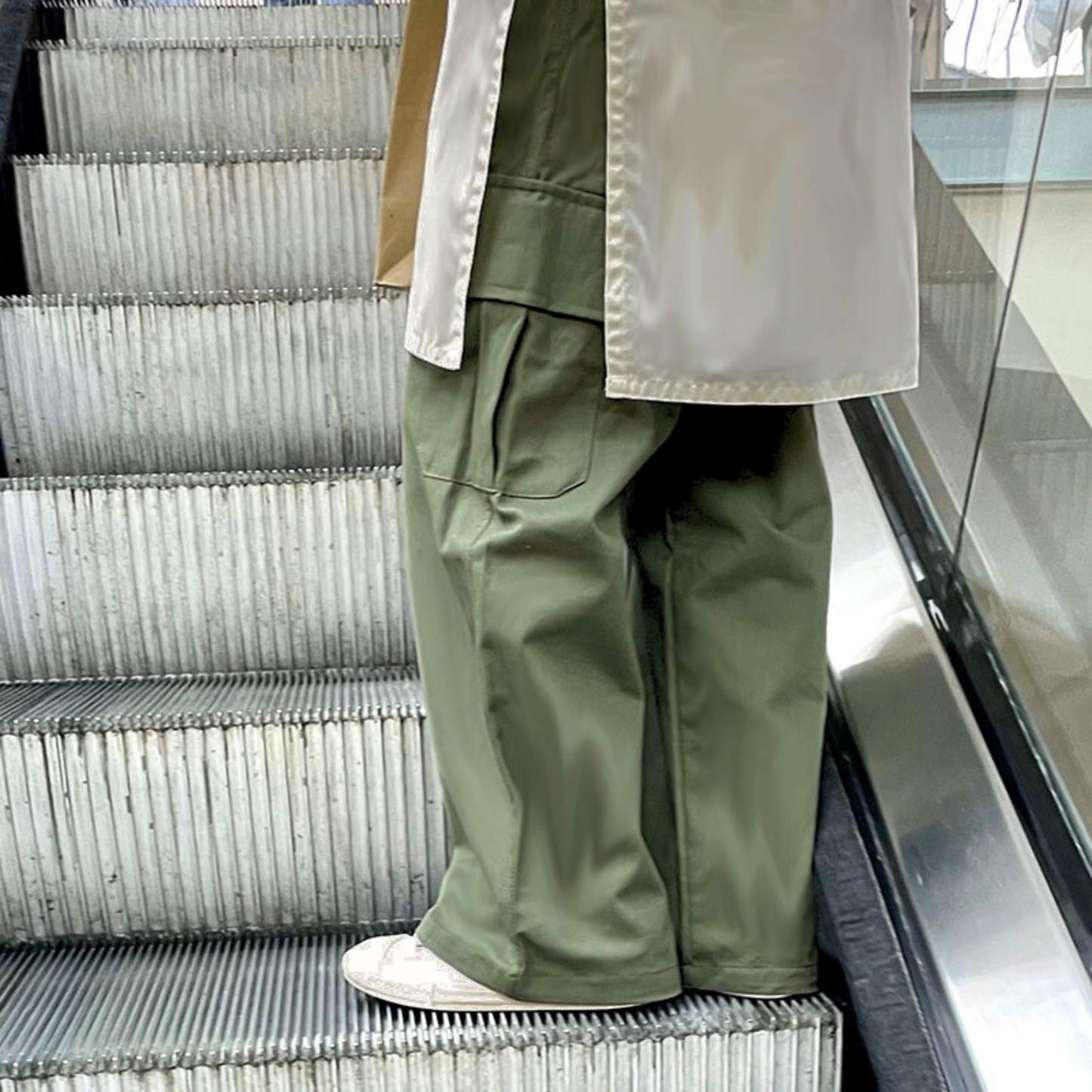Junior Girls Army Green Cotton Cargo Pants - Modest Streetwear
